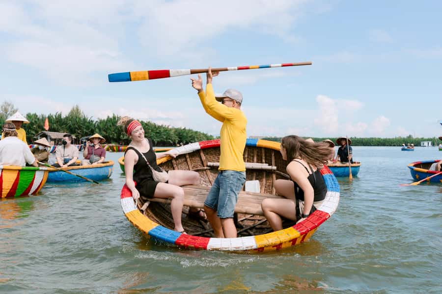 BUFFALO RIDING -BASKET BOAT & BIKE TOUR-HOI AN - Meeting point and start times: plan your day around the countryside window