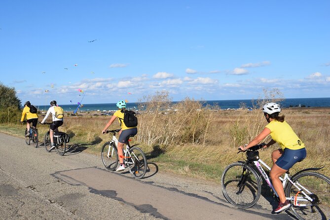 Bulgaria Cycling Day Tours - country & sea - Suvorovo Church in Nikolaevka: Icons and a Living Detail