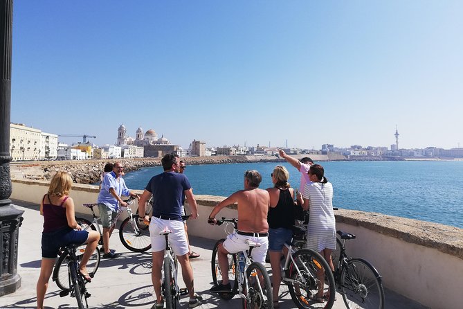 Cádiz 2:30h Bike Tour - Getting there: C. Sopranis (and how not to waste time)