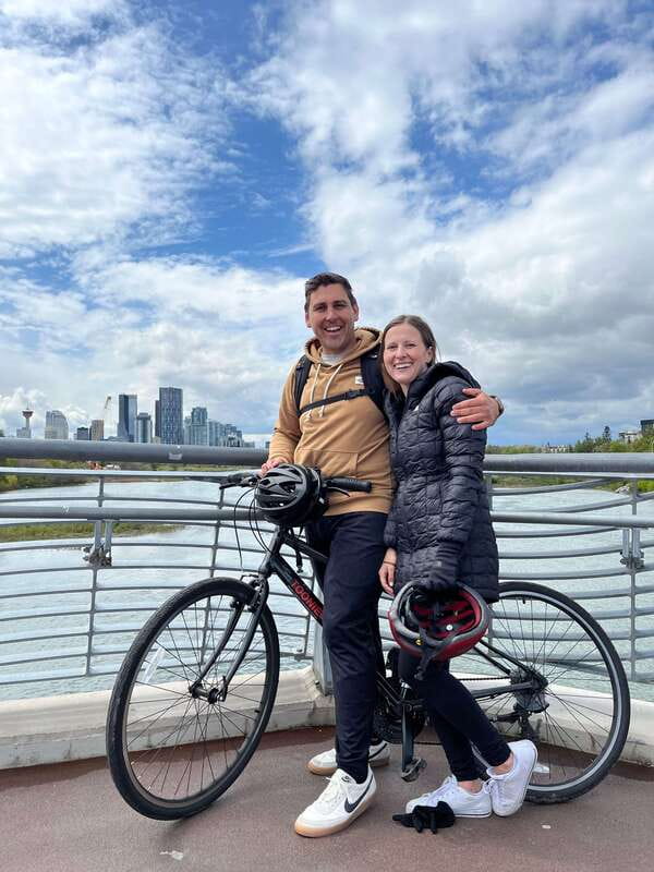 Calgary: City Bike Tour, Highlights and Bow River - Scotsman’s Hill and Inglewood: one real climb and a neighborhood reset