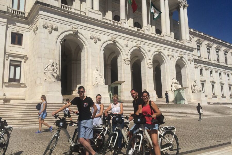 Central Lisbon 3-Hour Guided E-Bike Tour - The Tagus River bike lane and Time Out Market: scenery with momentum