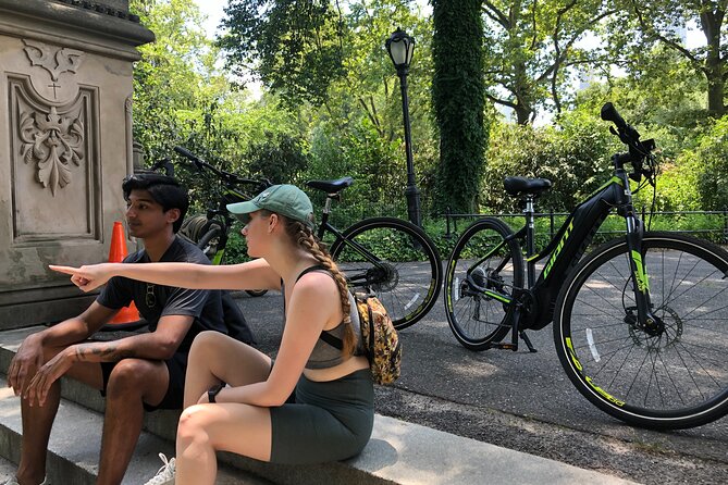 Central Park Electric Bike Tour NYC - Guides: The Difference Between Seeing and Understanding