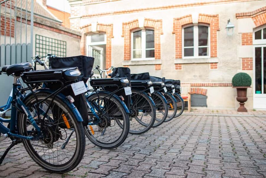 Champagne: E-Bike Champagne Day Tour with Tastings and Lunch - Key things to know before you go