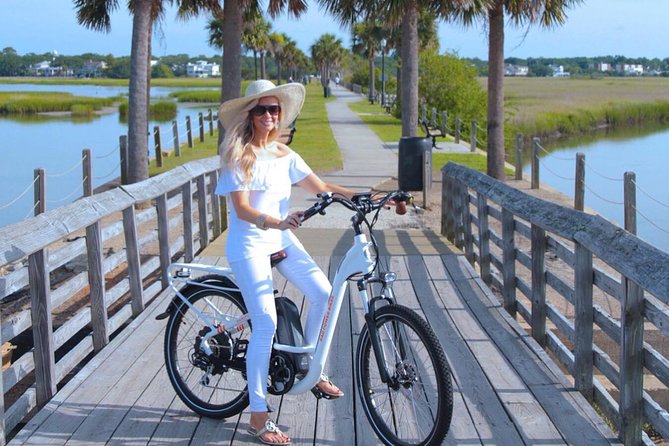 Charleston Shores Guided eBike Tour - Stop One: Pitt Street Bridge and the Fort Sumter View Window