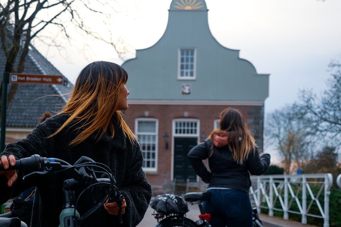 Cheese, Canals & Windmill Countryside E-Bike Tour Amsterdam - Meeting at Oosterdoksstraat: Timing, Group Size, and the Ride Pace