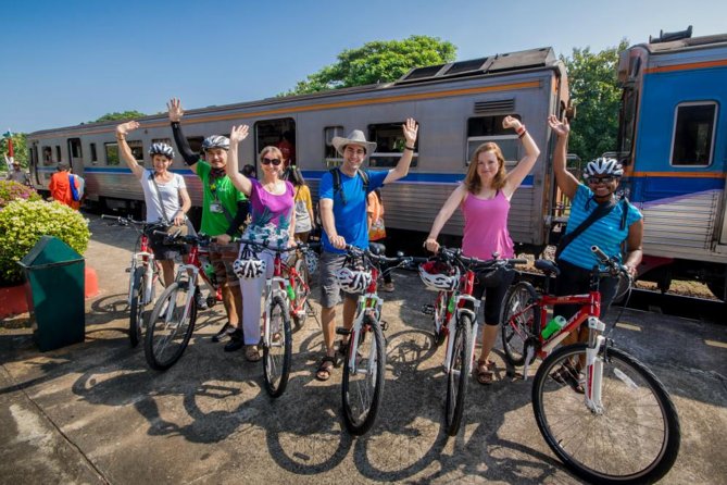 Chiang Mai Countryside Guided Bike Tour - Royal Park Rajapruek: the included reset after the hills