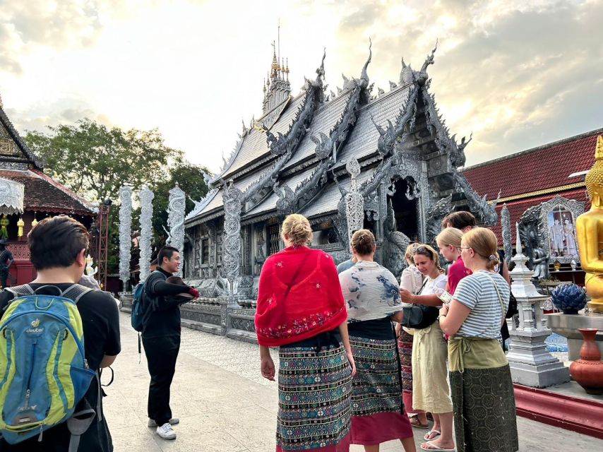 Chiang Mai: Half-Day Old Town Cycling Tour - Why cycling Chiang Mai’s old town makes sense