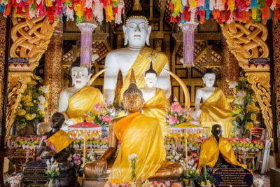 Chiang Mai: Private Historic Old City Bike Tour - Night - From Discova Shop to Tha Phae Gate: The Start Feels Effortless