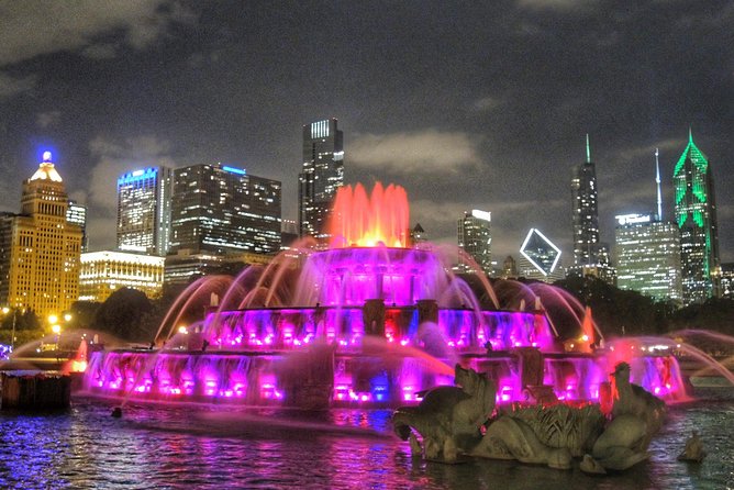 Chicago Family Food and Bike Tour with Top Attractions - Stop 4 (Opulent Mansions): Gold Coast-Style Neighborhood Scenery