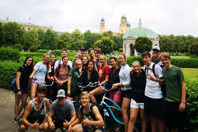 Classic Mike's Bike Tour daily @ 11.30 incl Beer Garden & Surfers - Starting at Marienplatz, then getting the lay of the city fast