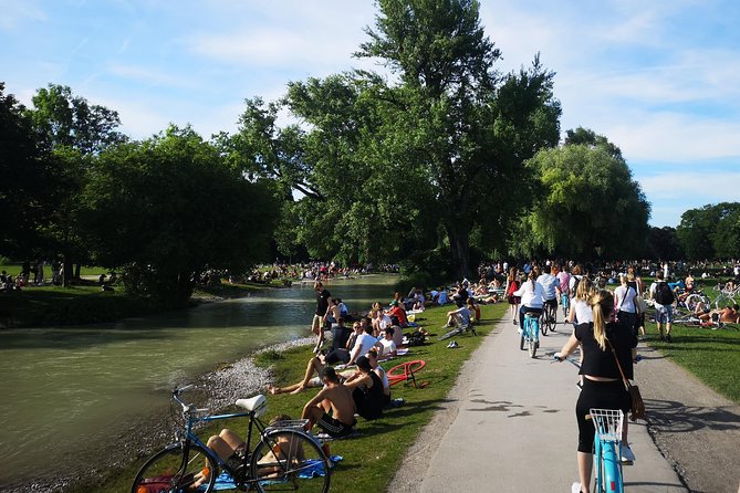 Classic Mike's Bike Tour daily @ 11.30 incl Beer Garden & Surfers - Riding the Isar: where the city gets its summer energy
