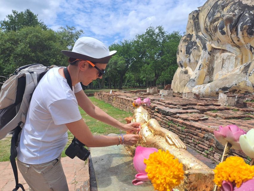 Colors of Ayutthaya: UNESCO Heritage 6 hour Bicycle Tour - Wat Mahathat: the roots-and-Buddha moment plus real context