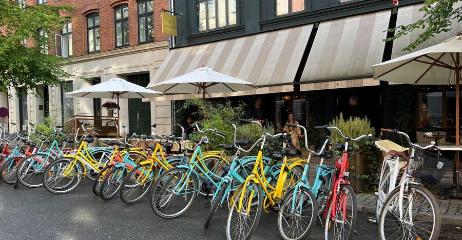 Copenhagen: City Highlights Guided Bike Tour - Price and value: what $71 buys you for 2 hours