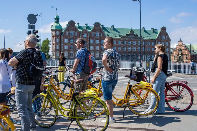 Copenhagen Highlights 3 Hour Bike Tour with local Guide - Rosenborg Castle and the Round Tower: Christian IV’s legacy in two quick stops