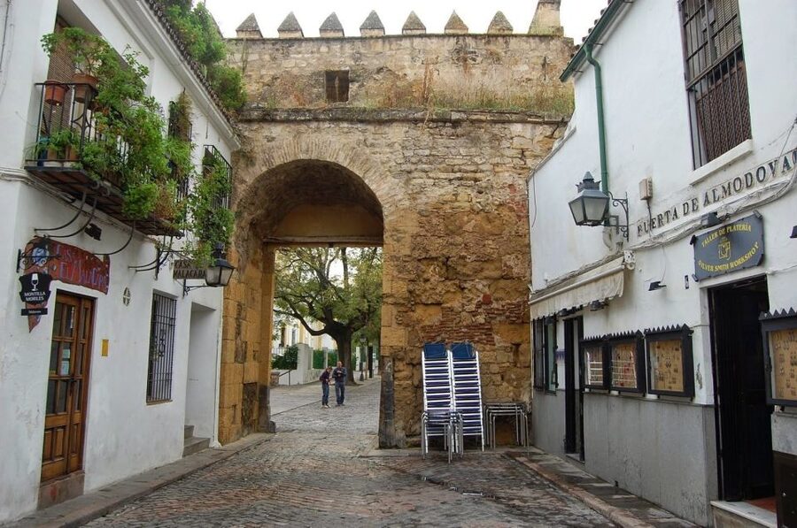 Cordoba: Electric Bike Tour - When this tour is a great fit (and when it might not be)