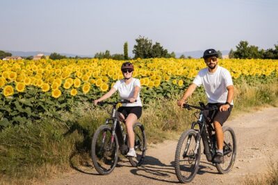 Cortona - eBike tour and wine tasting in the Val di Chiana [+40€] - Meeting at C.a. Barullo and getting your ride sorted fast