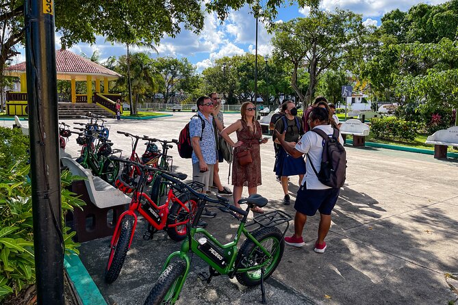 Cozumel: City Tour by E-bike - An electric bike is the smart way to see Cozumel’s Centro