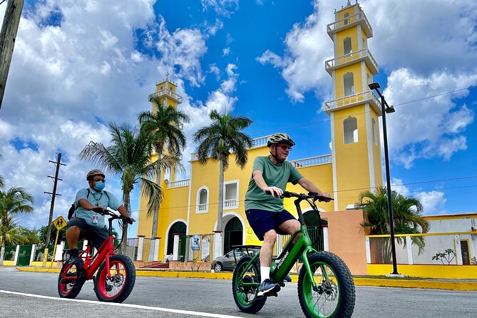 Cozumel: City Tour by E-bike - Meeting point and timing: starting from Gozumel Centro