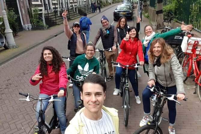 Daily group bike tour in Spanish. - Herengracht Canals: Seeing the Grand Canal in Motion