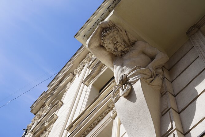 Discover Riga Bike Tour - Two sides of Riga: monuments, then neighborhoods
