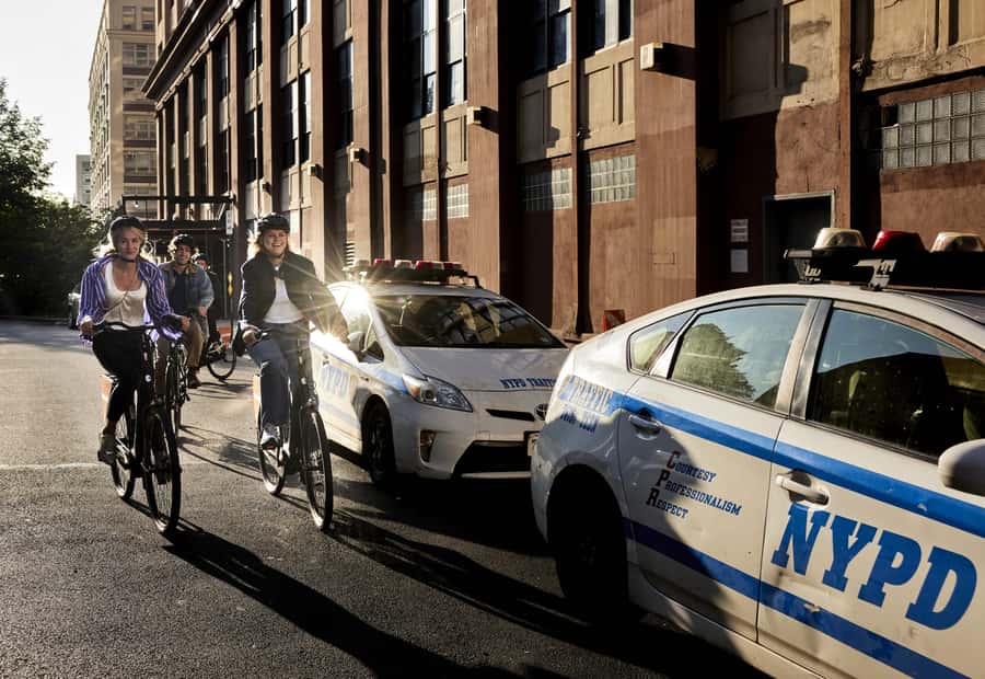 Downtown Bike Tour with Stylish Dutch Bikes or E-bikes! - United States Court District and Manhattan Bridge Views
