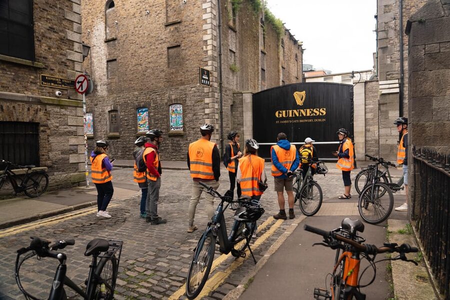 Dublin: Bike & E-Bike Tour with a Local Guide - Meeting at Drury Street and the 10-Min Safety Brief That Helps