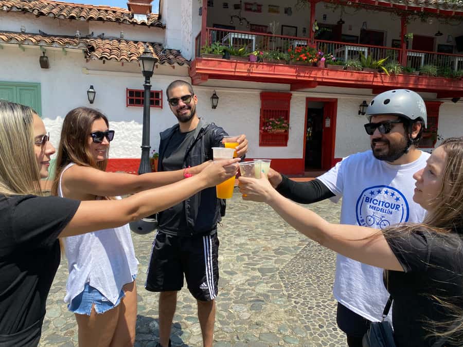 E-Bike City Tour Medellin with Local beer and Snacks - Local beer and snacks: the tasting that makes it feel real