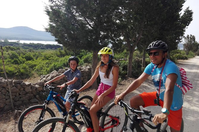 E-bike Excursion at Natural Park of Porto Conte - Punta Giglio - E-MTB Adventure - Stop 5: Spiaggia del Lazzaretto and the coral-coast feel
