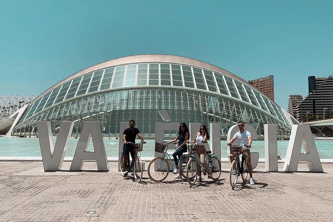 E-Bike Grand Valencia Private Tour - Where You Meet and How the Ride Sets You Up