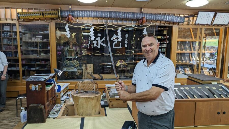 E-Bike Nara Highlights - Todaiji, Knives, Deer, Shrine - Why an E-bike works so well in Nara Park