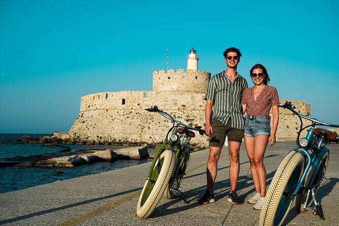 E-Bike Photo Stop Tour - What’s included: instruction, gear, coffee or tea, and edited photos