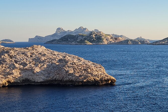 E-Bike Rental in Marseille with our brand new Virtual Guide !! - Full-day rides: multiple coves, time to swim, and long sea stretches