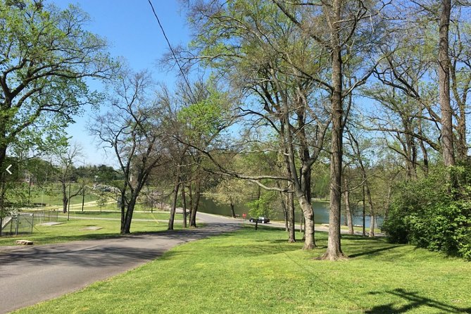 E-bike Rental to Explore Nashville (2 or 4 hours) - Your Greenway choices: 10 miles of challenge or a shorter spin