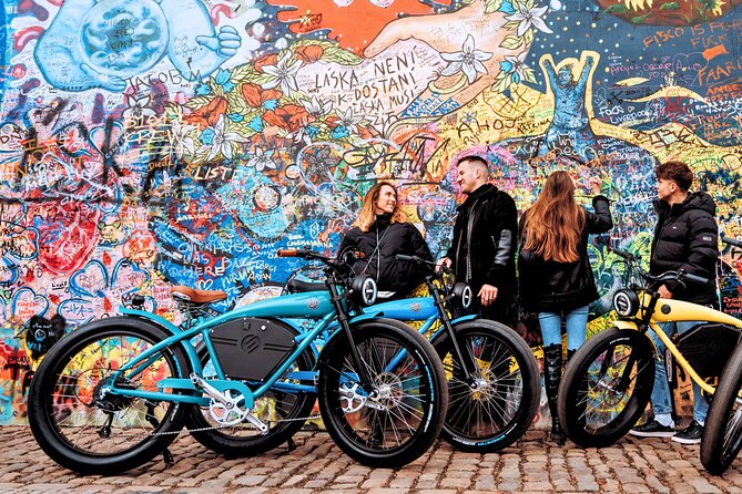 E-BIKE TOUR: 10 Must-See Landmarks & Viewpoints in Prague 1-8per. - Prague Castle Complex: The Big Finish That Feels Worth the Effort