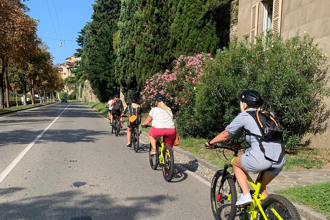 E-bike tour Bergamo - E-bike comfort tips for a smoother ride