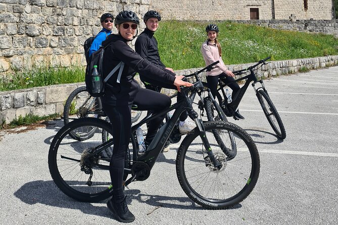 E-Bike Tour + Gourmet Lunch + Wine Tasting (Small Group) - Stop 2: Pridvorje Franciscan Monastery for 30 minutes
