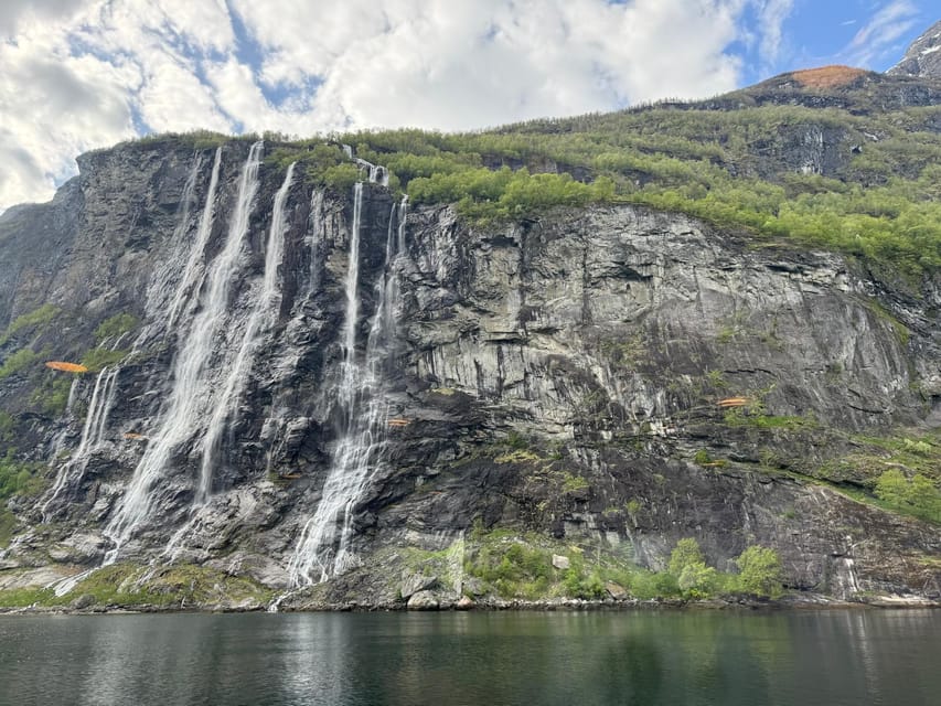 E-bike Tour in Geiranger, Norway - Getting Your E-Bike Ready: Helmets, Assist Levels, and Real Pedaling