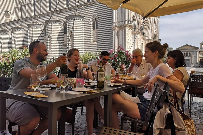 E-bike tour in Orvieto in small group: history, culture with lunch or dinner - Key moments you shouldn’t miss