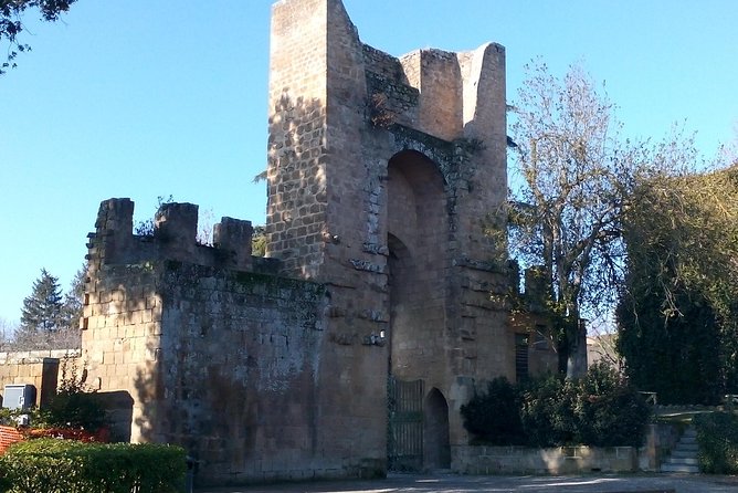 E-bike tour in Orvieto in small group: history, culture with lunch or dinner - Anello della Rupe: A Scenic Loop Above the Streets