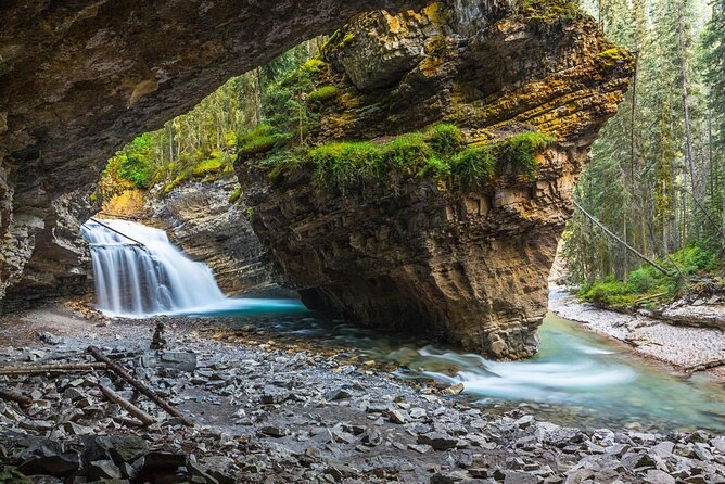 eBike and Hike Banff to Johnston Canyon small group guided program - Key things to know