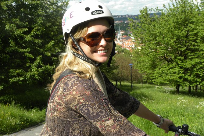 Ebike Prague Tour - Lesser Town descent and the finish near Wenceslas Square