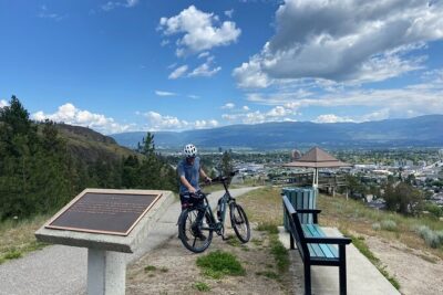 eBike Rentals in Kelowna - The e-bike basics: power assist plus a phone app that keeps you on track