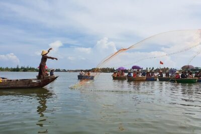 Eco Basket Boat By Bicycle and Vietnamese Set Menu - Start in Hoi An: the ride that gets you out of town fast