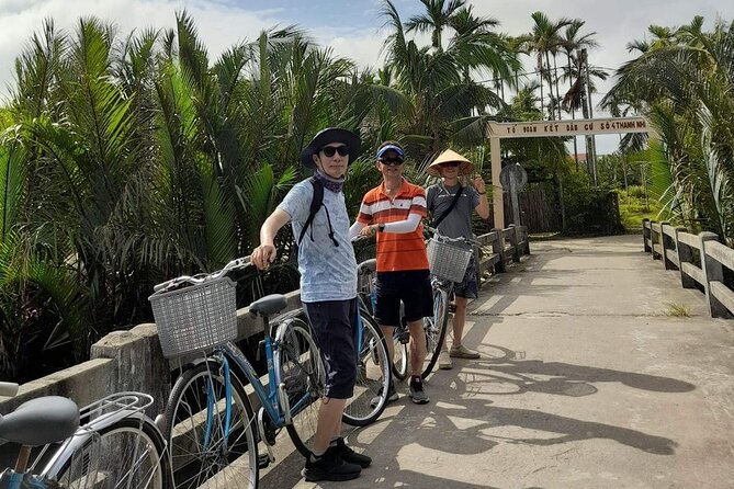 Eco Basket Boat By Bicycle and Vietnamese Set Menu - Value at $29.90: what you’re paying for