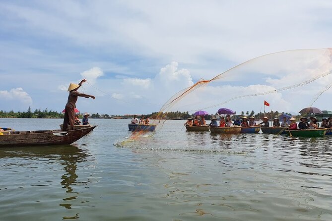 Eco Basket Boat By Bicycle and Vietnamese Set Menu - Start in Hoi An: the ride that gets you out of town fast