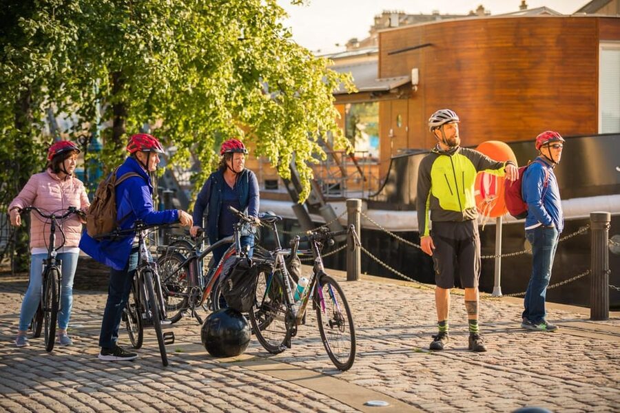 Edinburgh: Sightseeing Bike Tour - Timing, Pace, and What to Wear for Edinburgh Weather