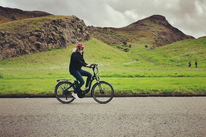 Edinburgh Sky to Sea Bike or E-Bike Tour with Transfer by TBC - The route: how you move from old city roads to sky views