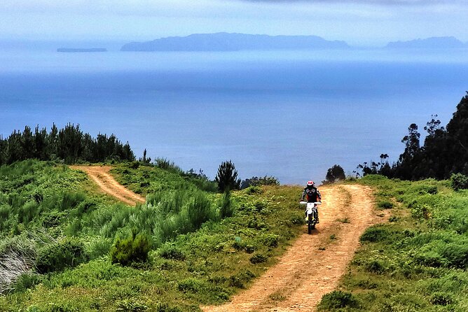Enduro Dirt-Bike Tour - A 2-hour enduro burst on Madeira, with real trail time