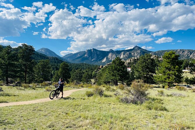 Estes Park Guided E-Bike Tour - Stop 3: Lake Estes Marina and Tackle Shop photo time