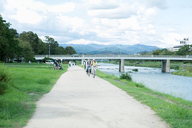 Explore Hidden Alleyway with a Local Expert (Morning tour) - Kamo River break in Kashiwayacho